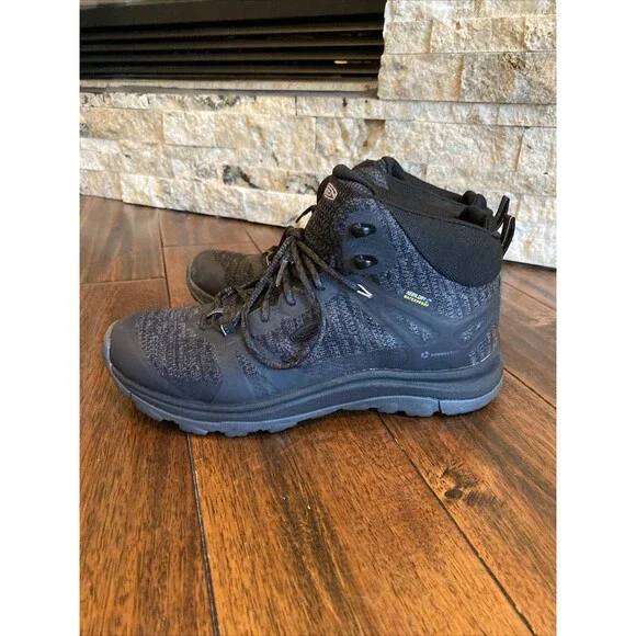 KEEN Women's Terradora II Mid Waterproof Hiking Boots Black Size 7.5 - Picture 1 of 8